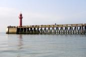 Le phare de la jetée Nord dans le port de Boulogne-sur-mer